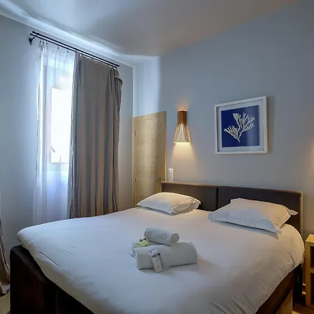 Apartment Superbe T5 Proche Du Palais Et De La Croisette
