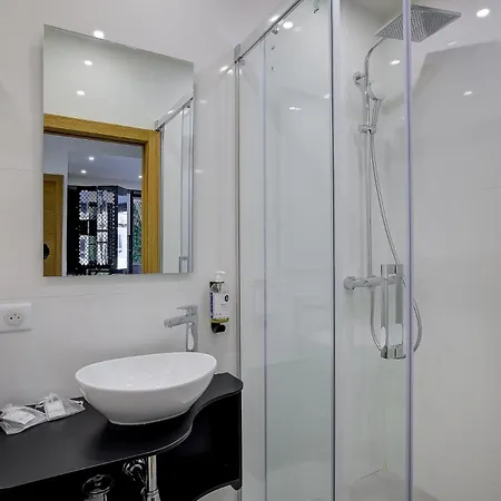 Appartement Superbe T5 Proche Du Palais Et De La Croisette